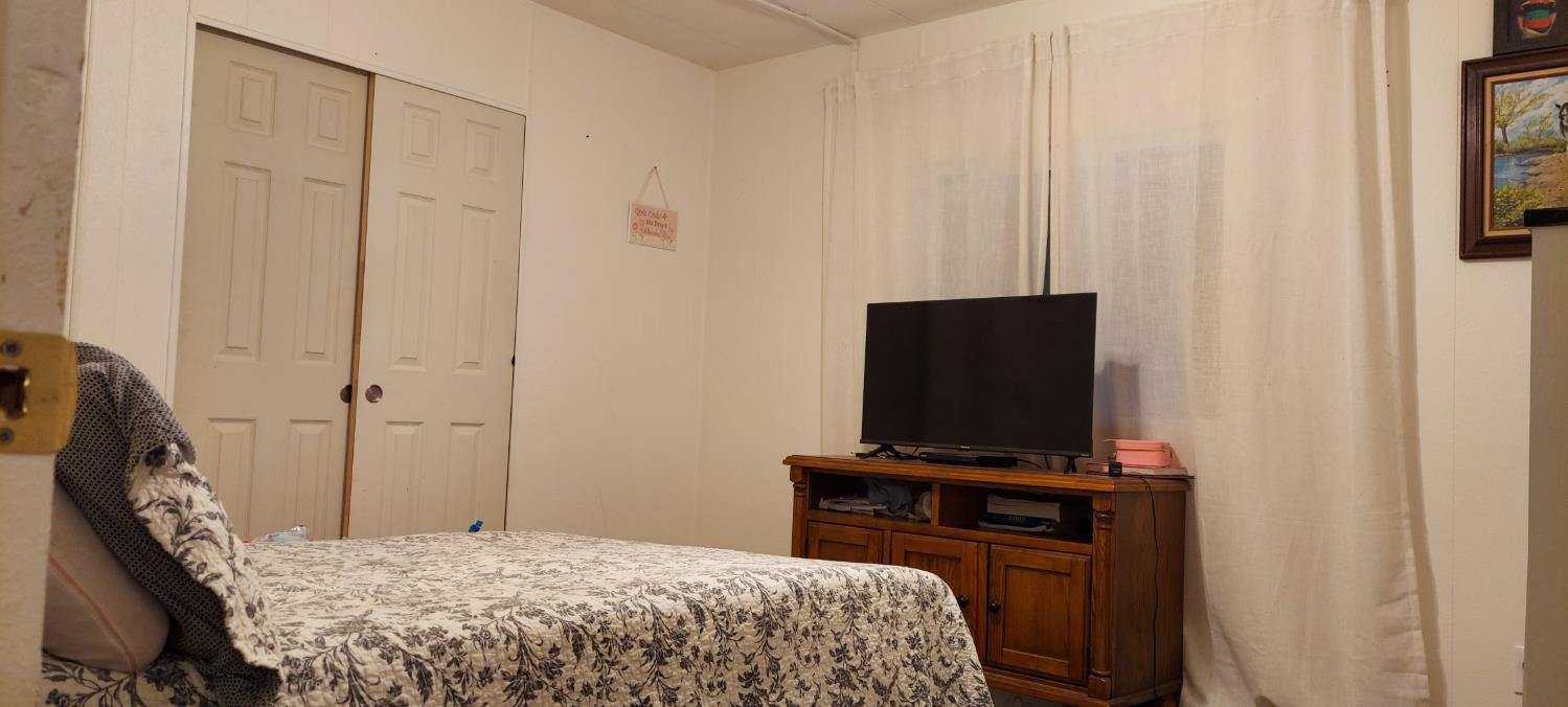 1300 West Olson Avenue, Unit 129 Reedley, CA 93654 - Photo 23 of 33