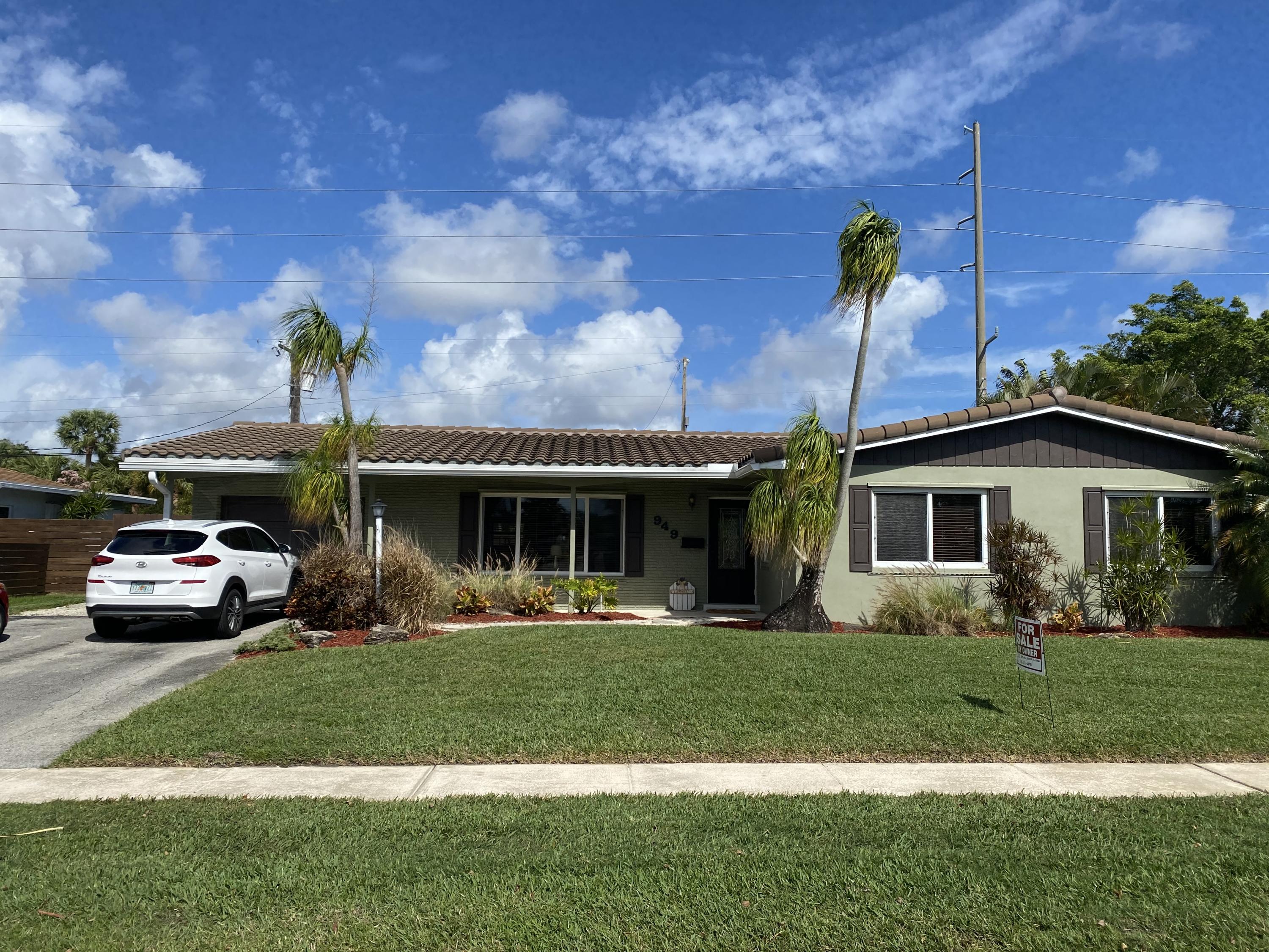 949 West Royal Palm Road Boca Raton, FL 33486 - Photo 1 of 17 Front View