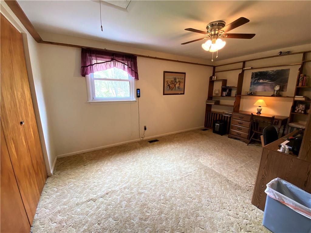 118 Clover Road Baden, PA 15005 - Photo 17 of 22