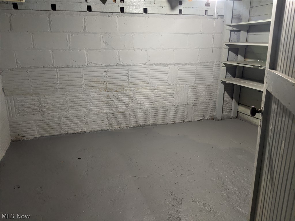 696 Patterson Avenue Akron, OH 44310 - Photo 17 of 19 Storage 2
