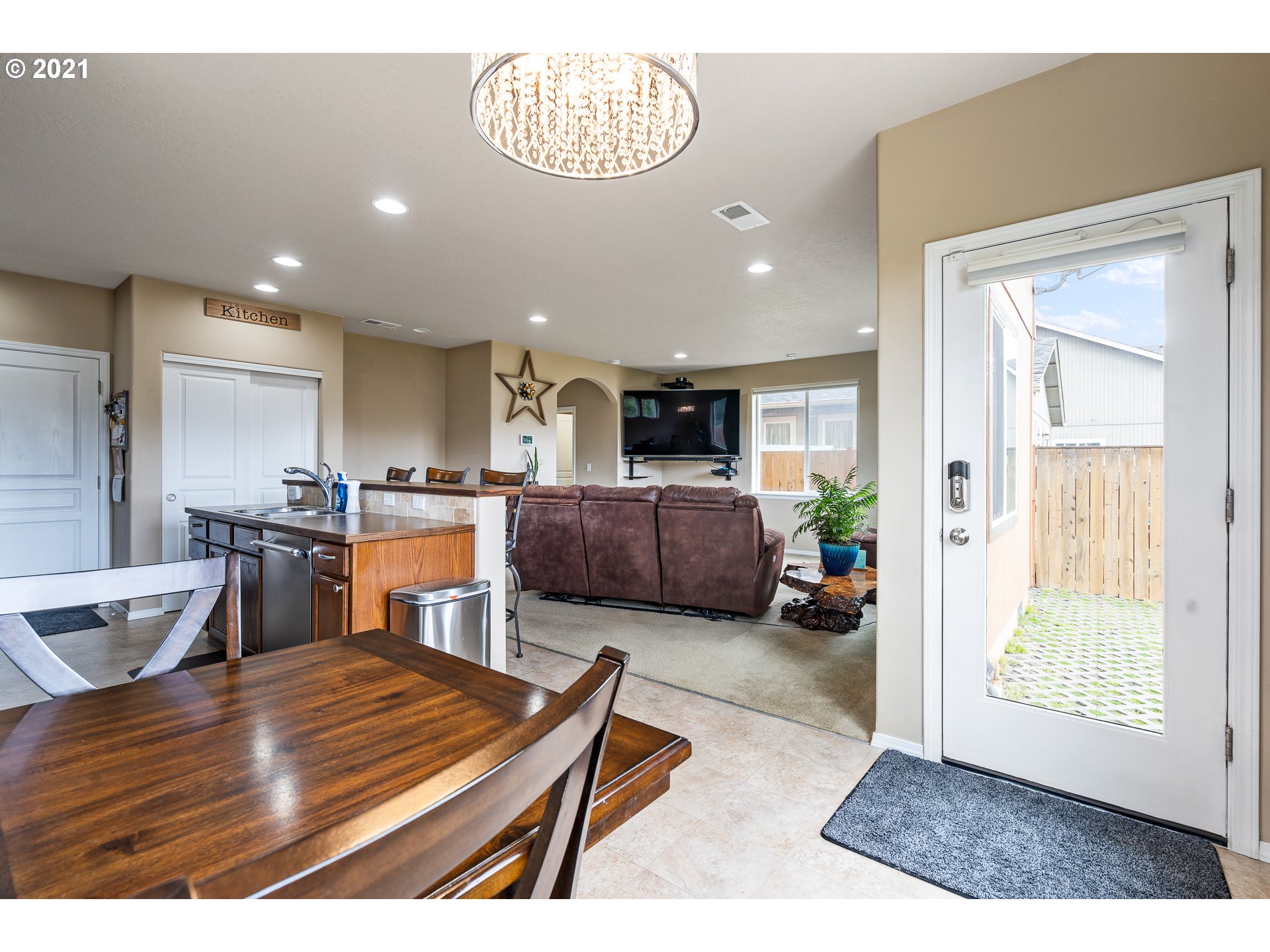 24958 Perkins Road Veneta, OR 97487 - Photo 13 of 32 Gallery Image 13