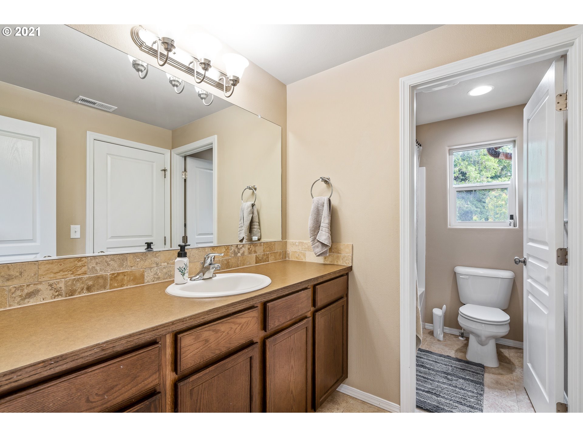 24958 Perkins Road Veneta, OR 97487 - Photo 24 of 32 Gallery Image 24