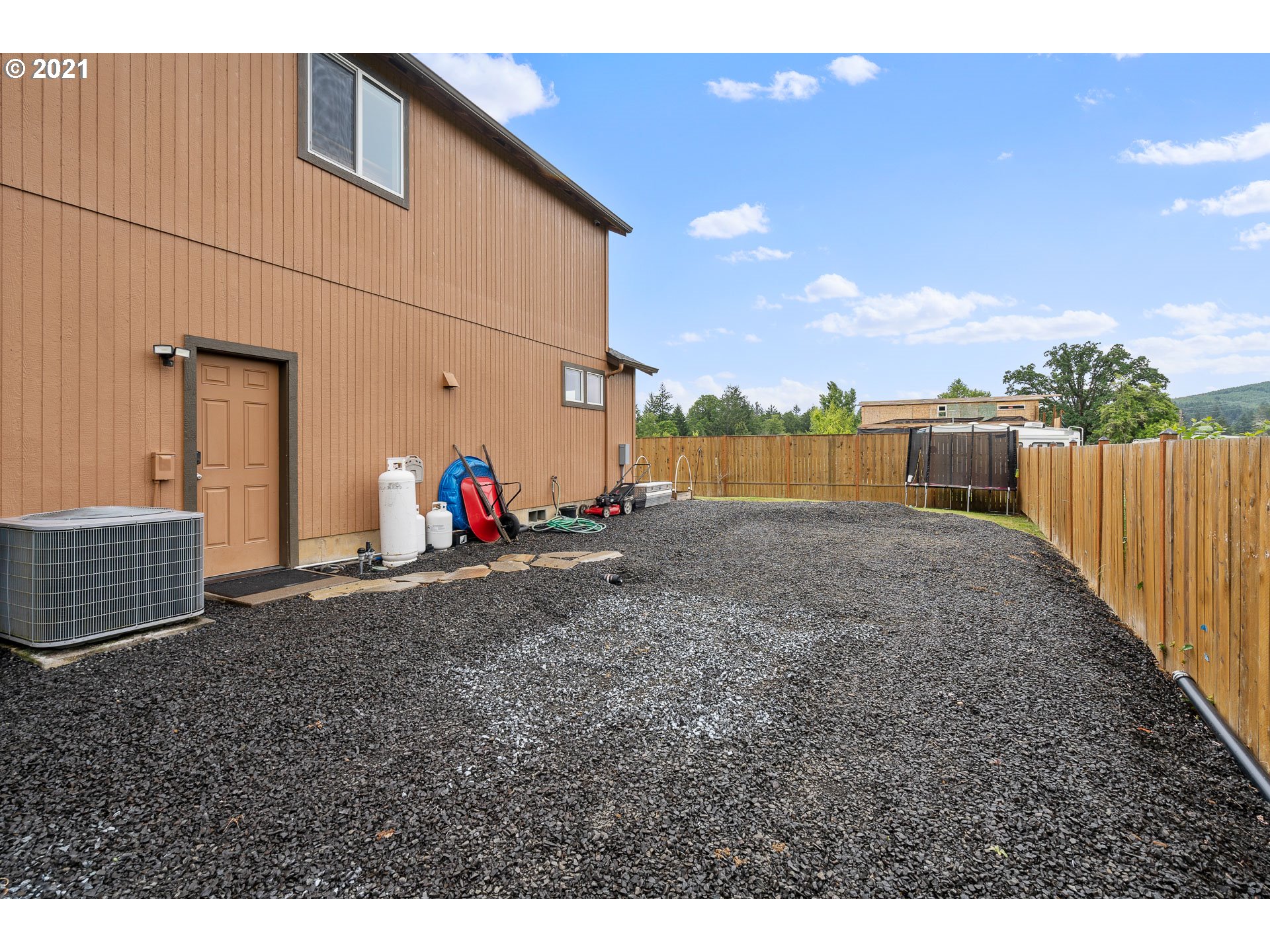 24958 Perkins Road Veneta, OR 97487 - Photo 28 of 32 Gallery Image 28