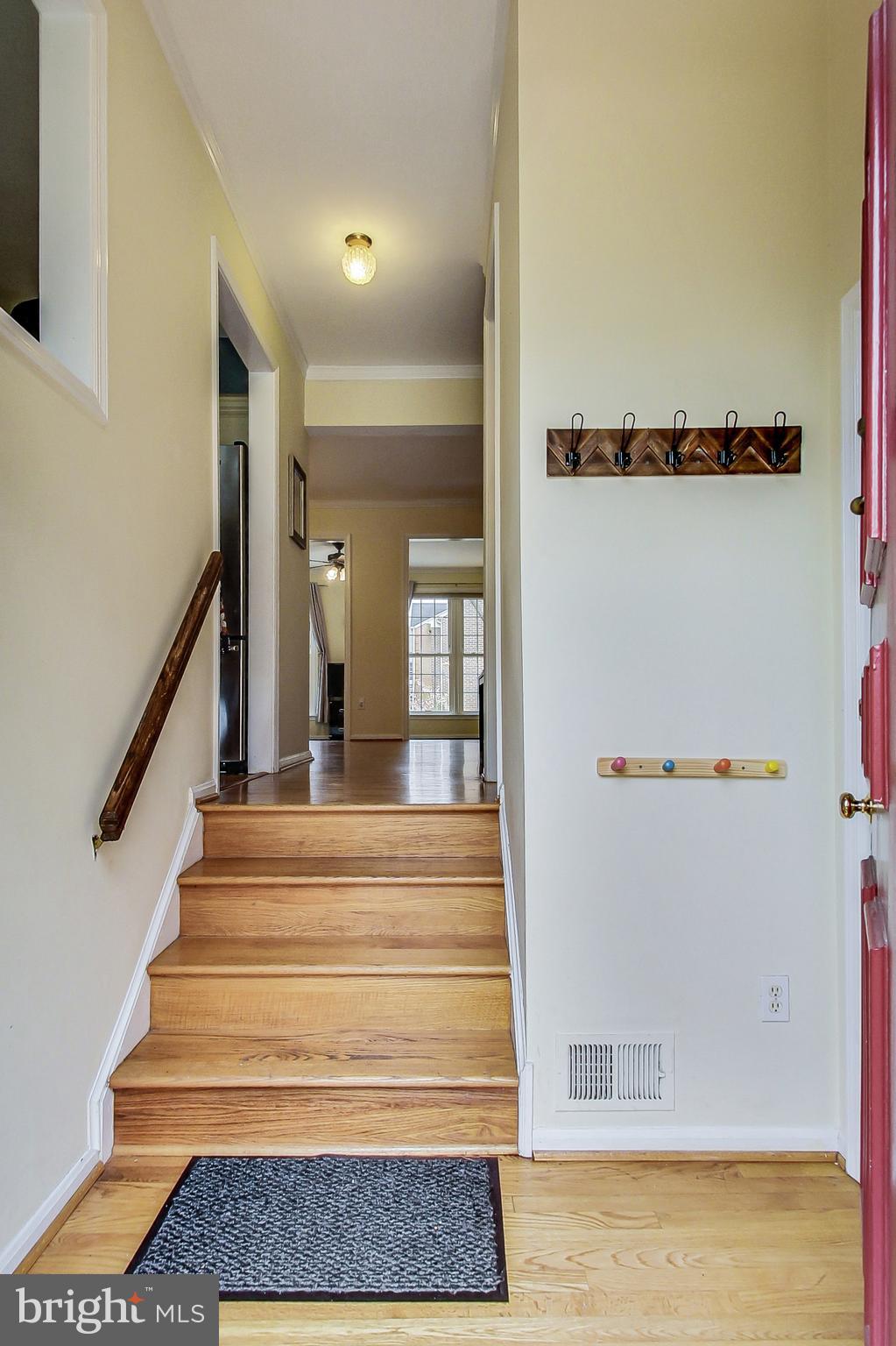 9033 Ottawa Place Silver Spring, MD 20910 - Photo 2 of 38