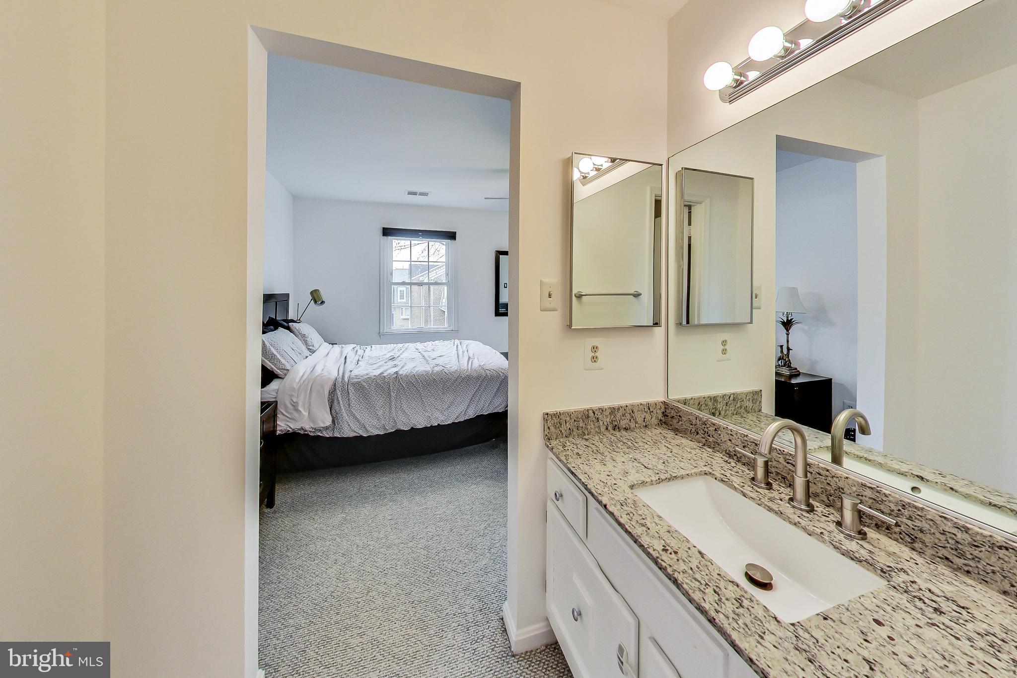 9033 Ottawa Place Silver Spring, MD 20910 - Photo 19 of 38