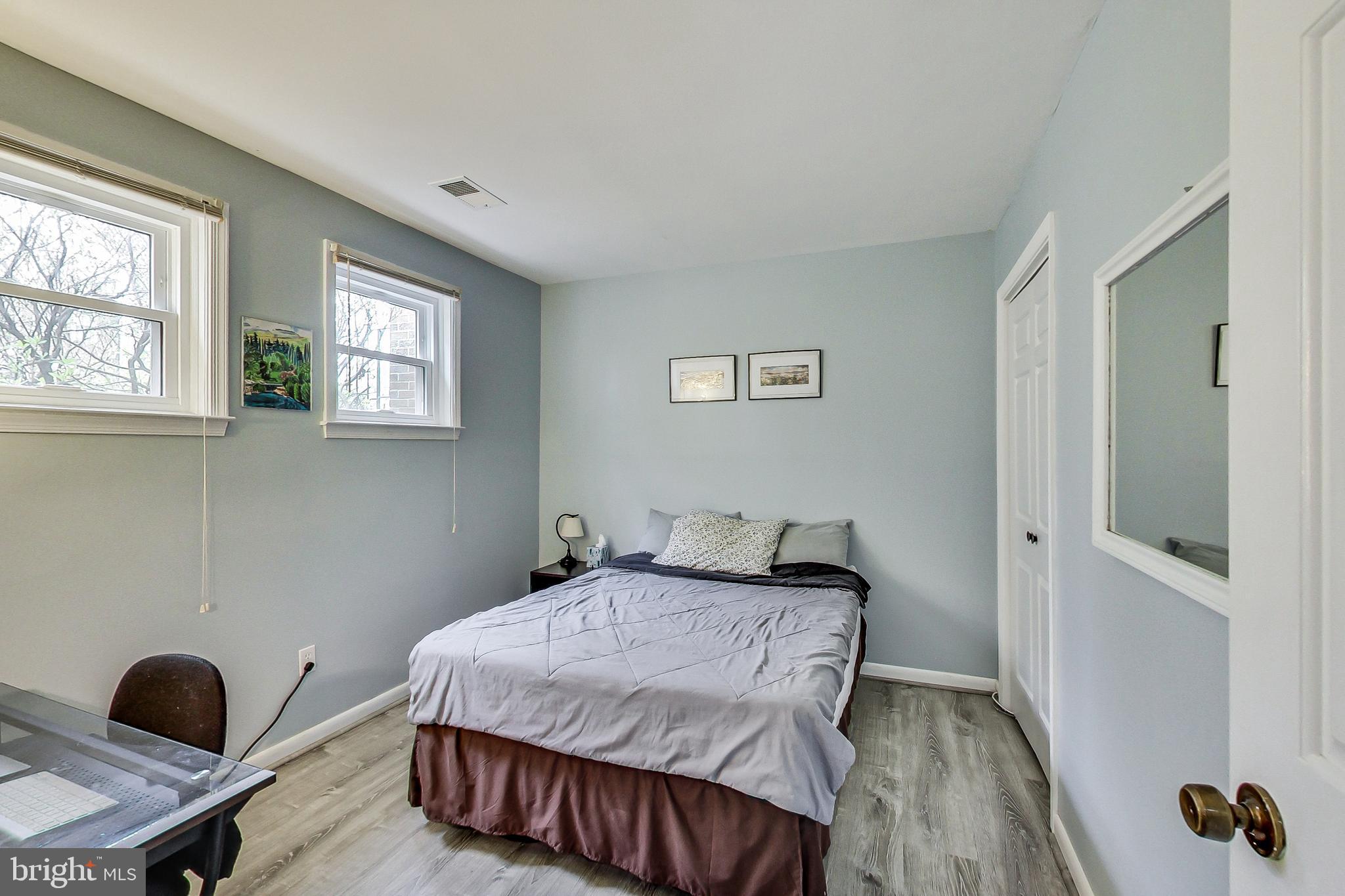 9033 Ottawa Place Silver Spring, MD 20910 - Photo 27 of 38