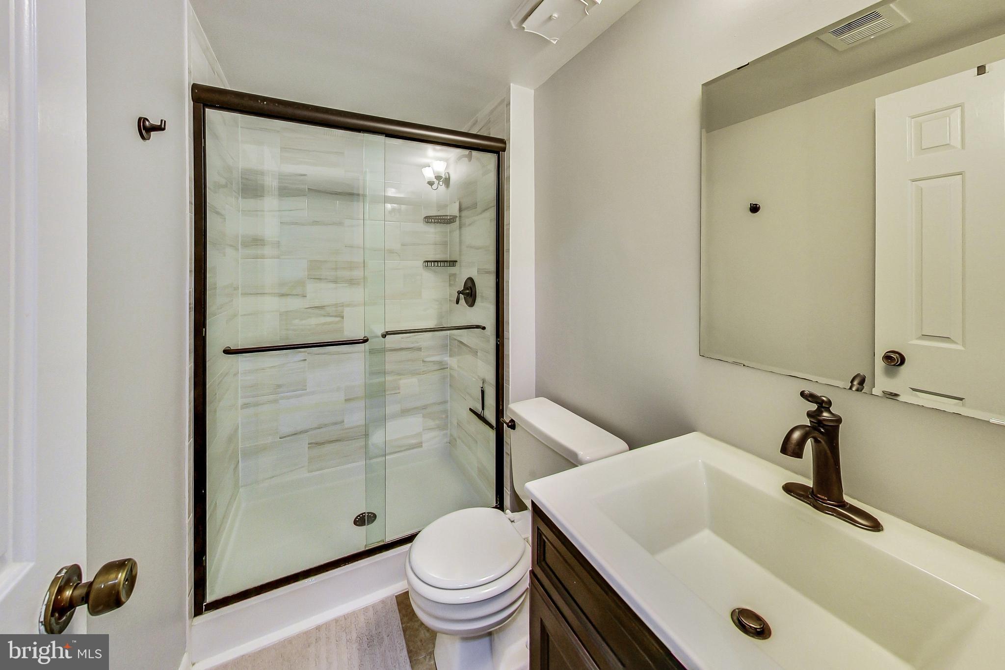 9033 Ottawa Place Silver Spring, MD 20910 - Photo 30 of 38