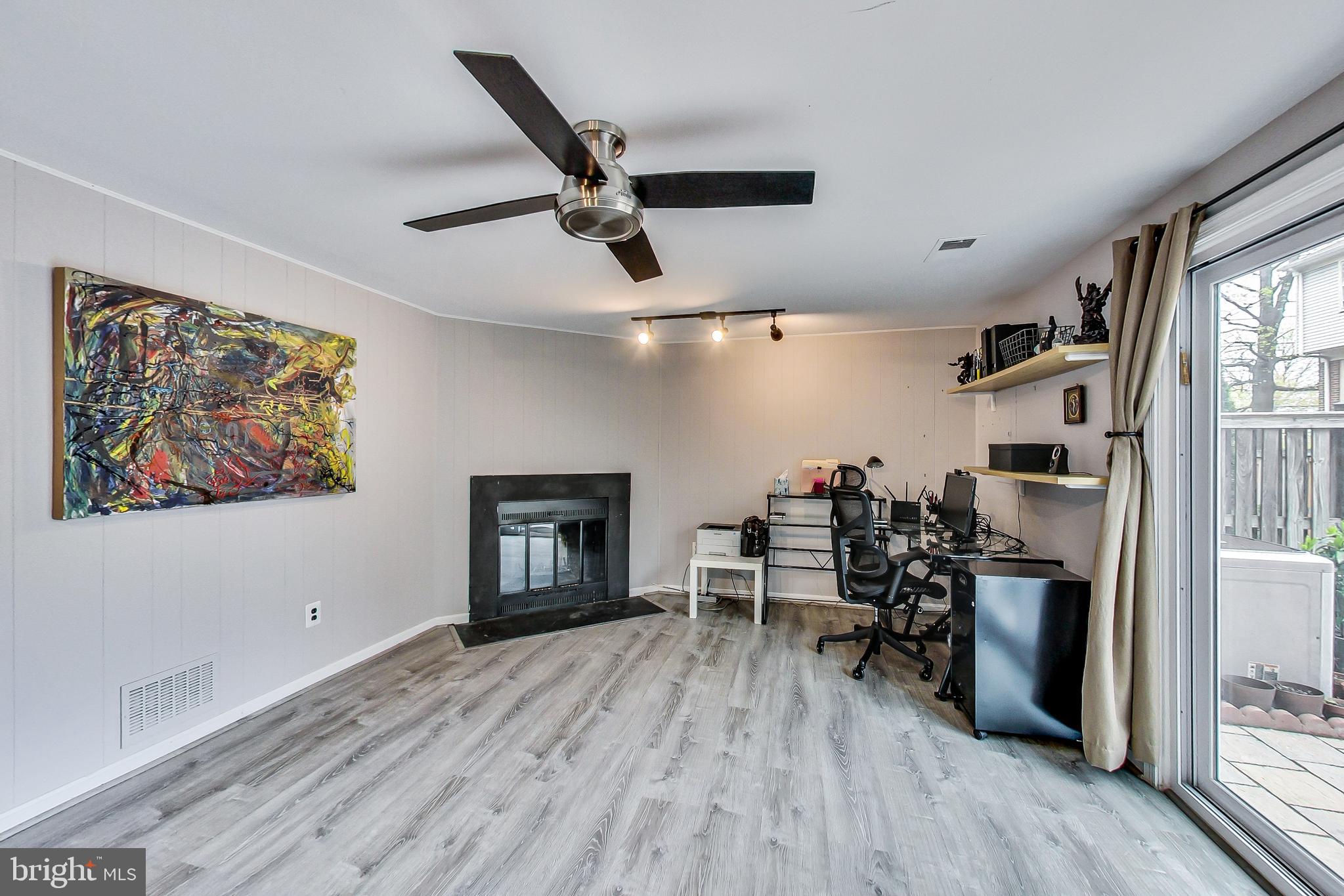 9033 Ottawa Place Silver Spring, MD 20910 - Photo 32 of 38