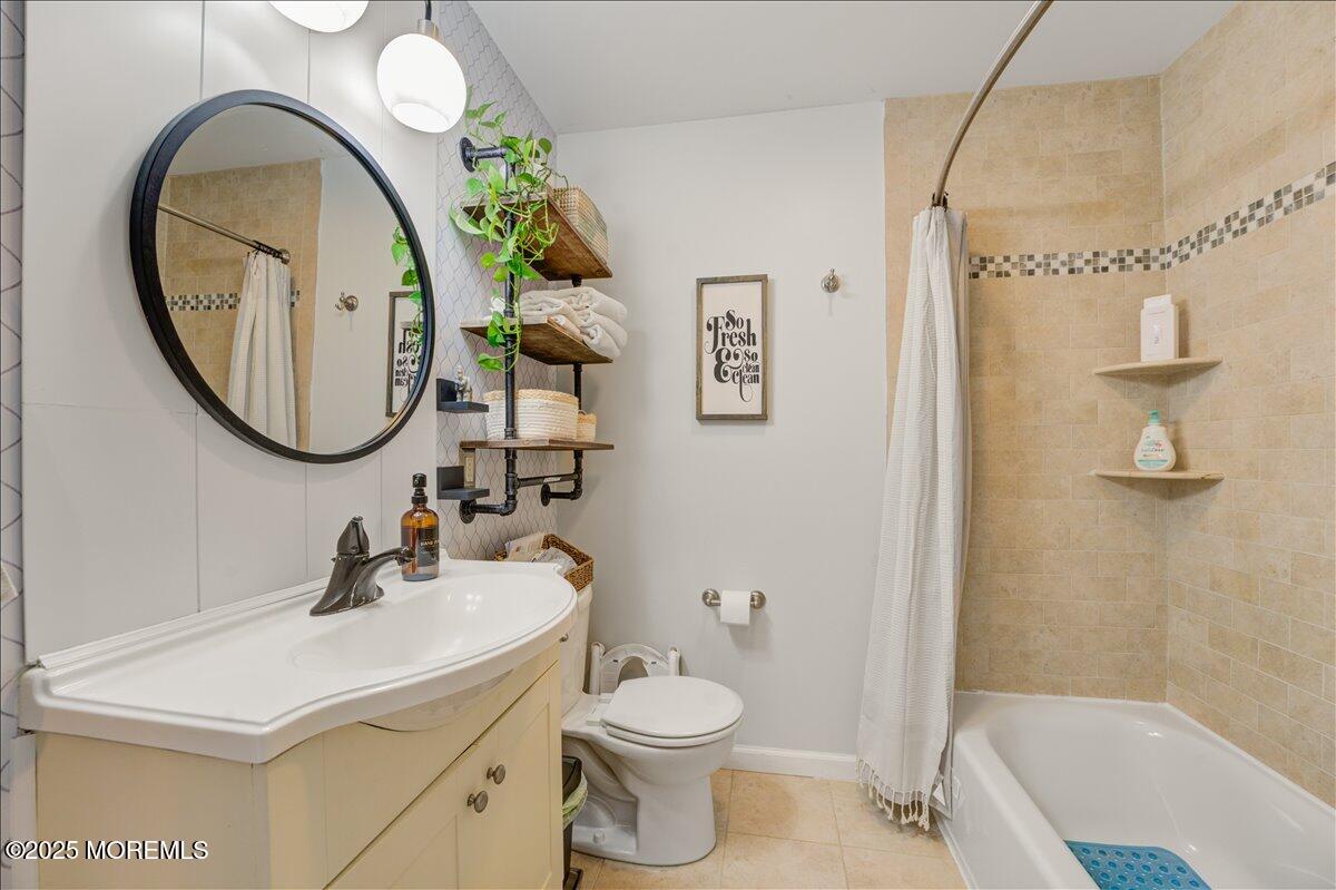 90 Campbell Street Red Bank, NJ 07701 - Photo 19 of 30 21-Bathroom