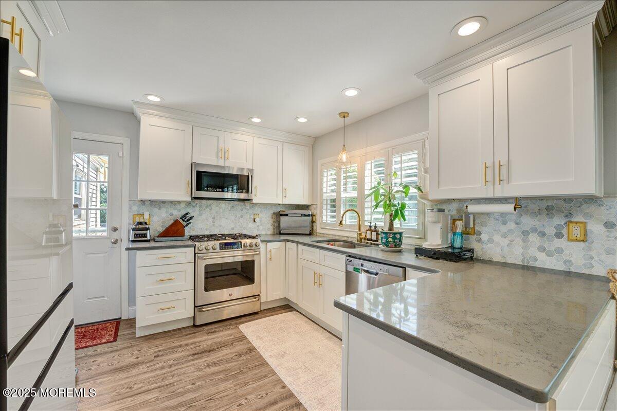 90 Campbell Street Red Bank, NJ 07701 - Photo 5 of 30 12-Kitchen