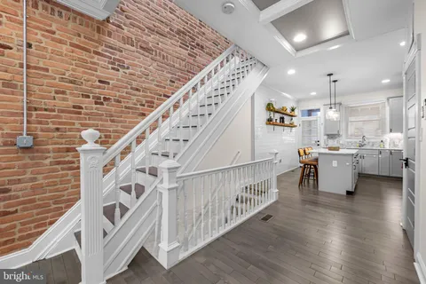 $499,999 | 731 South Linwood Avenue, Baltimore, MD 21224