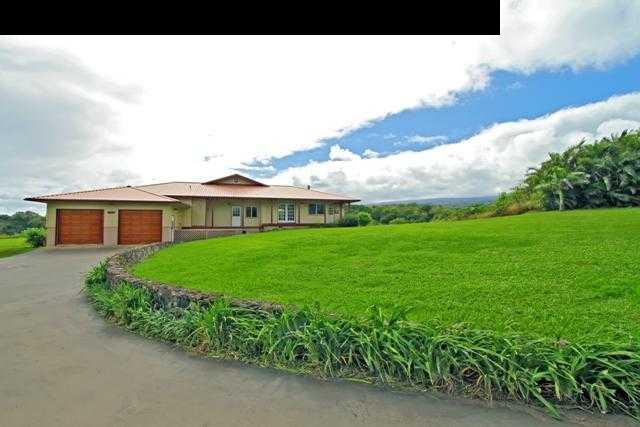 342 Kulike Road, Unit 1 Haiku, HI 96708 - Photo 1 of 30 a view of a house with a big yard