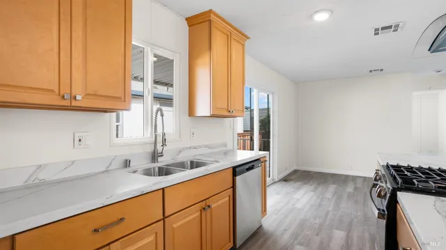 $225,000 | 120 Century Court, Fairfield, CA 94533