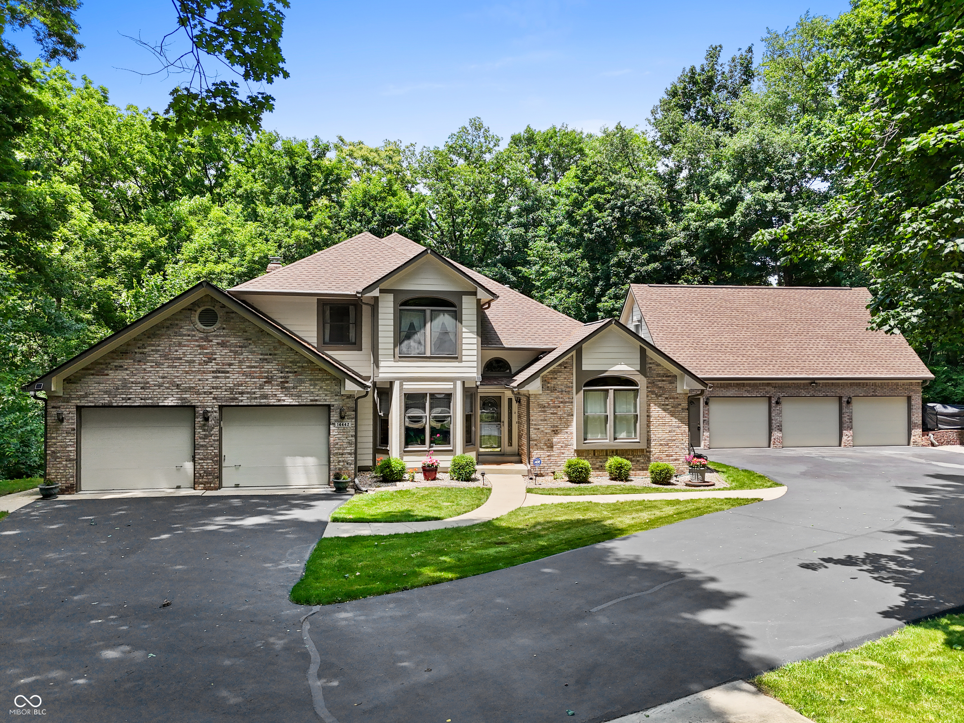 14442 Cherry Tree Road Carmel, IN 46033 - Photo 1 of 47