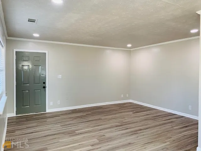 $1,550 | 802 Bedford Bay Trail, Lawrenceville, GA 30046