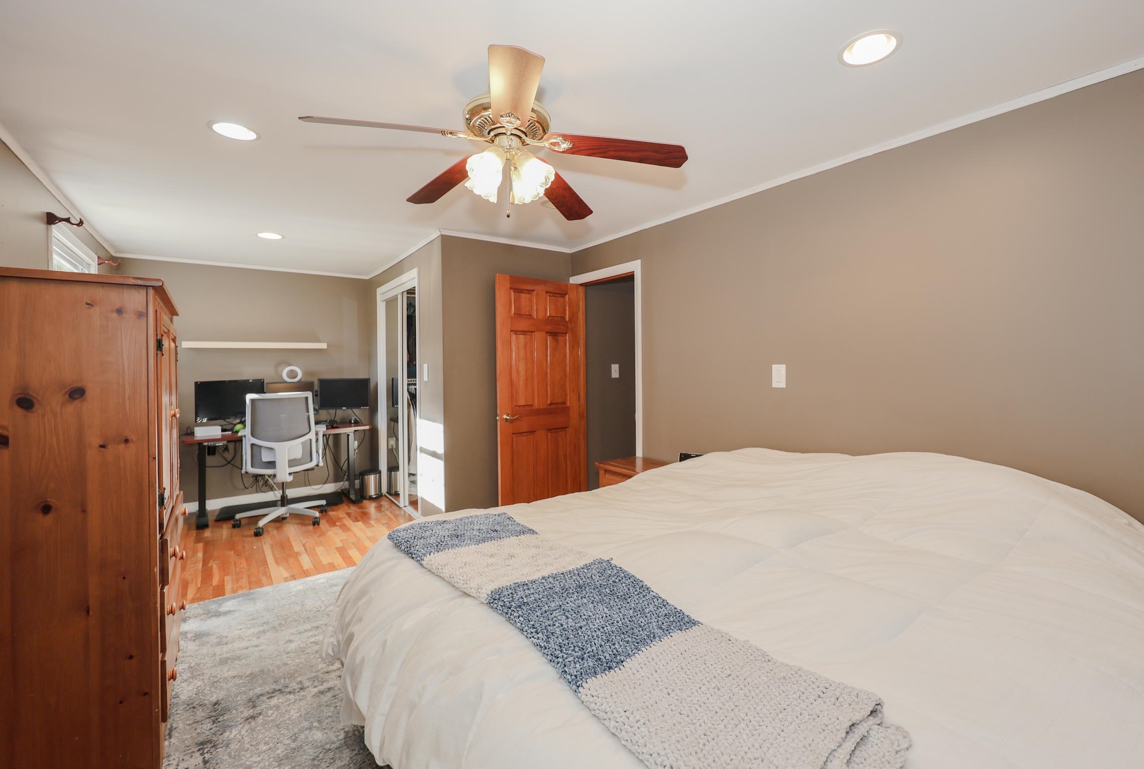 14 Mayflower Drive Merrimack, NH 03054 - Photo 18 of 48