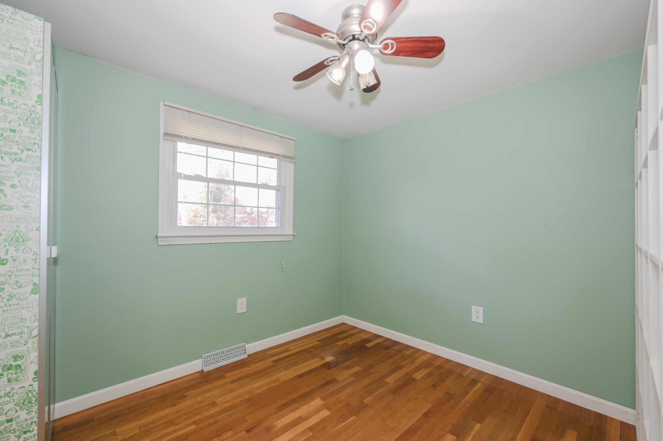 14 Mayflower Drive Merrimack, NH 03054 - Photo 20 of 48