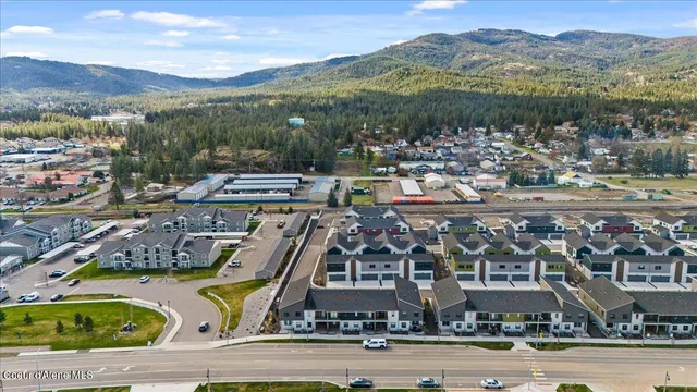 $498,000 | 1090 East 4th Avenue, Post Falls, ID 83854