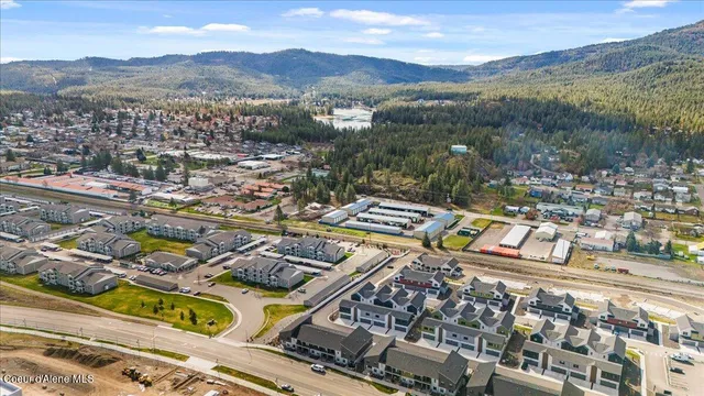 $498,000 | 1090 East 4th Avenue, Post Falls, ID 83854