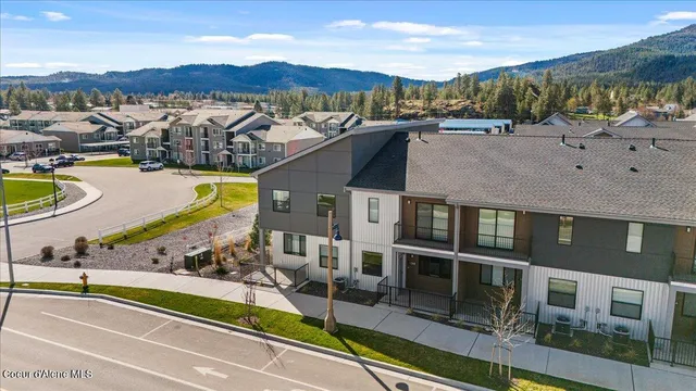 $498,000 | 1090 East 4th Avenue, Post Falls, ID 83854