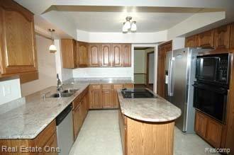 41251 Beacon Road Novi, MI 48375 - Photo 2 of 16 Nice Kitchen W/Granite