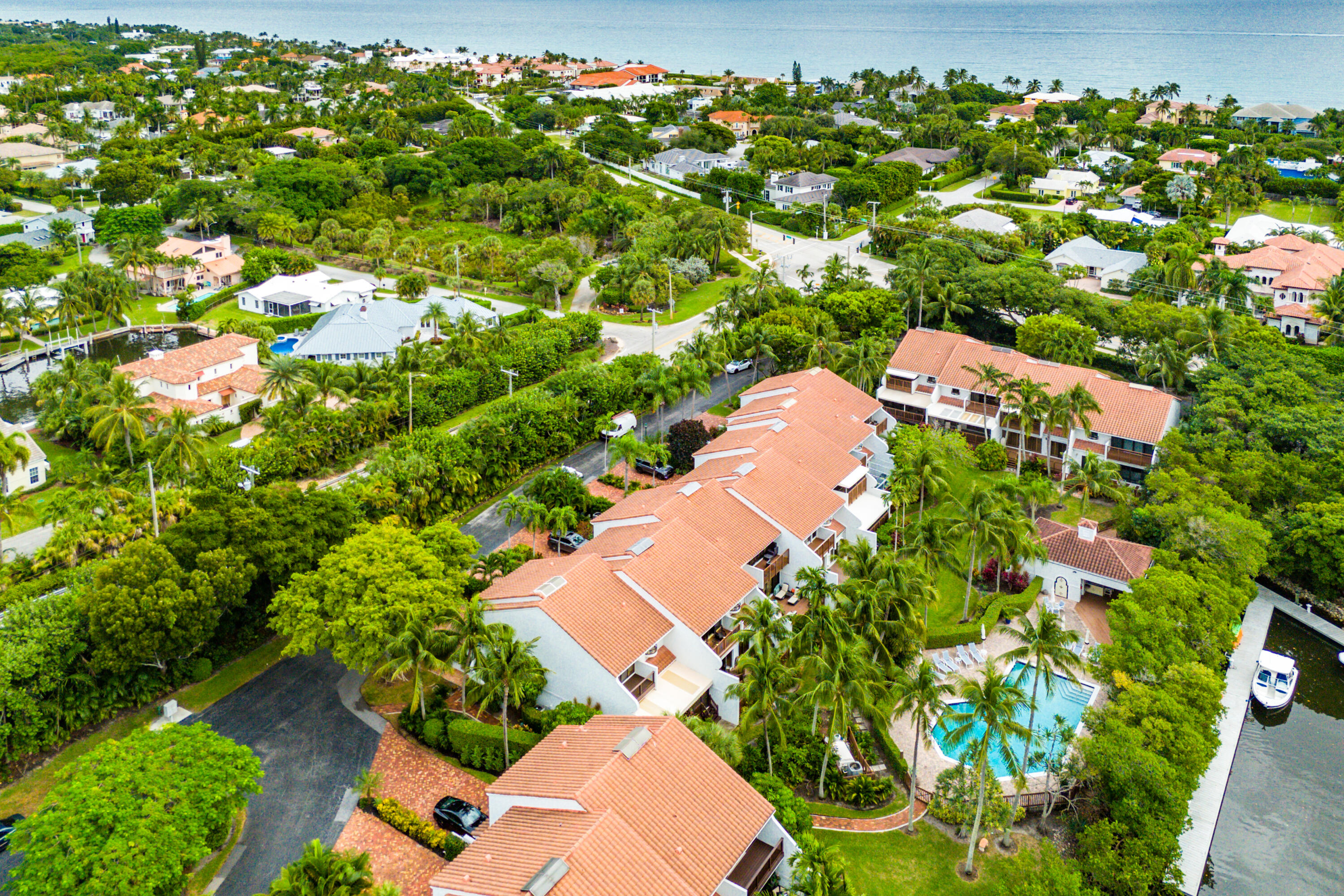 5578 North Ocean Boulevard, Unit 28F Ocean Ridge, FL 33435 - Photo 41 of 47 an aerial view of residential houses with outdoor space and street view