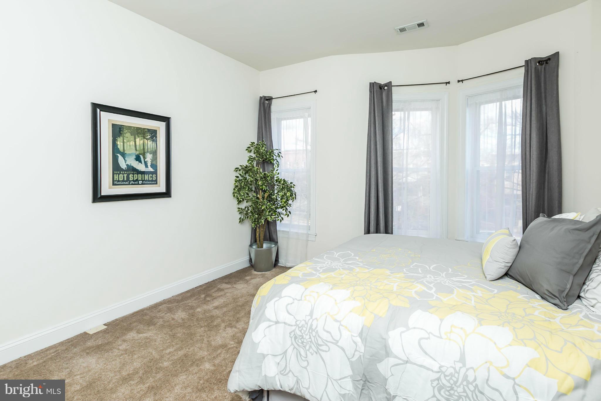 3444 Roland Avenue Baltimore, MD 21211 - Photo 15 of 26 Bedroom