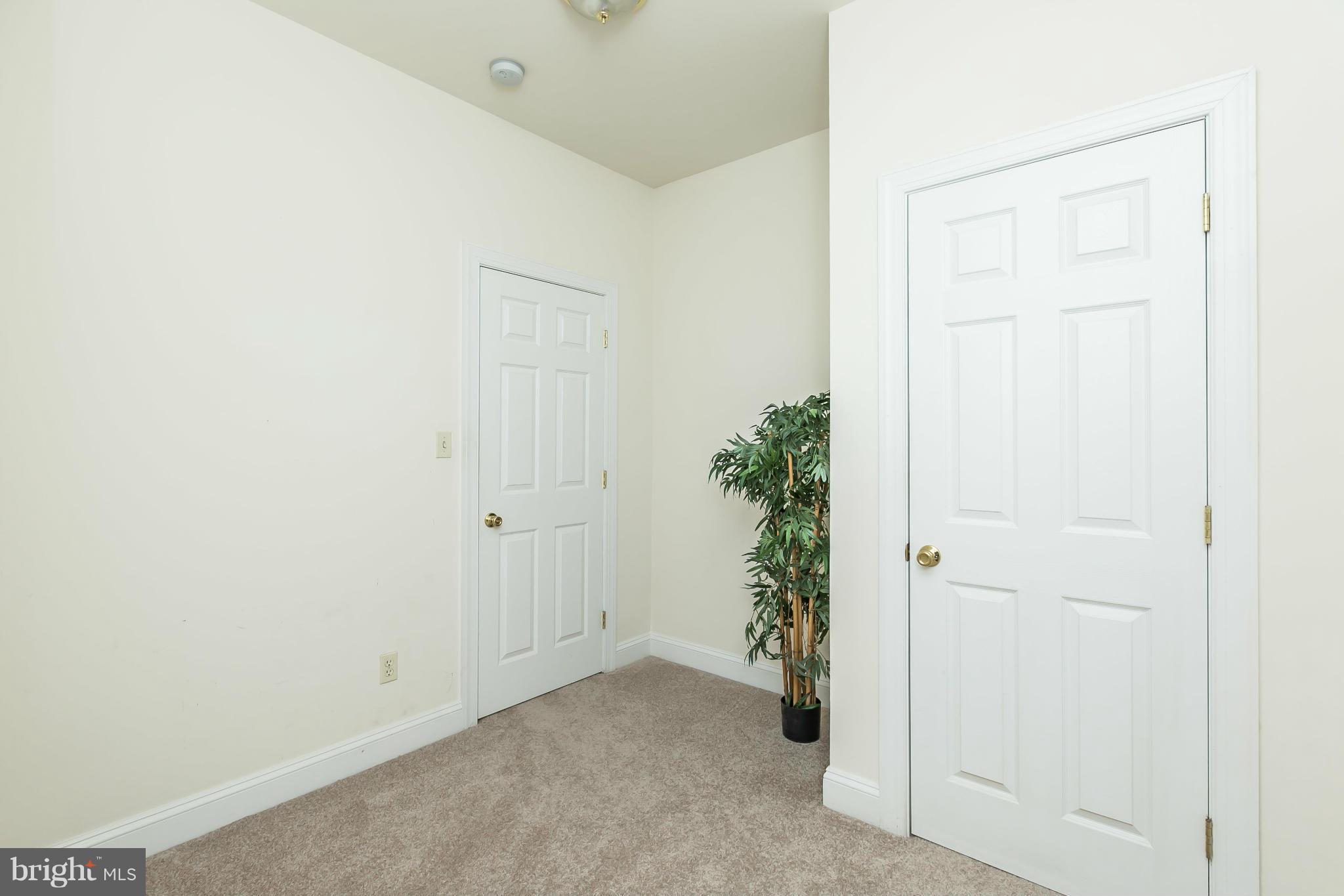 3444 Roland Avenue Baltimore, MD 21211 - Photo 17 of 26 Bedroom