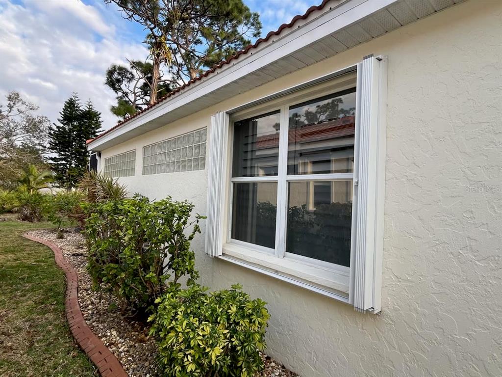 4398 Summertree Road Venice, FL 34293 - Photo 3 of 14 Gallery Image 3