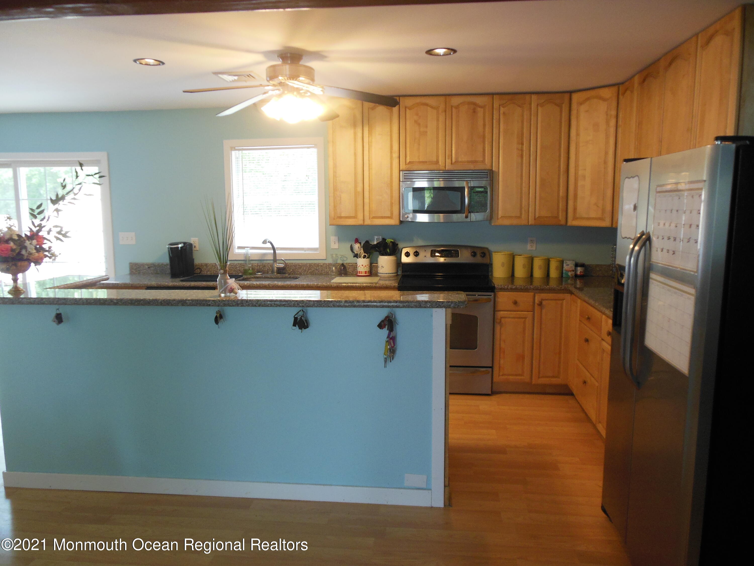 221 Birch Road Tuckerton, NJ 08087 - Photo 13 of 38 DSCN3021