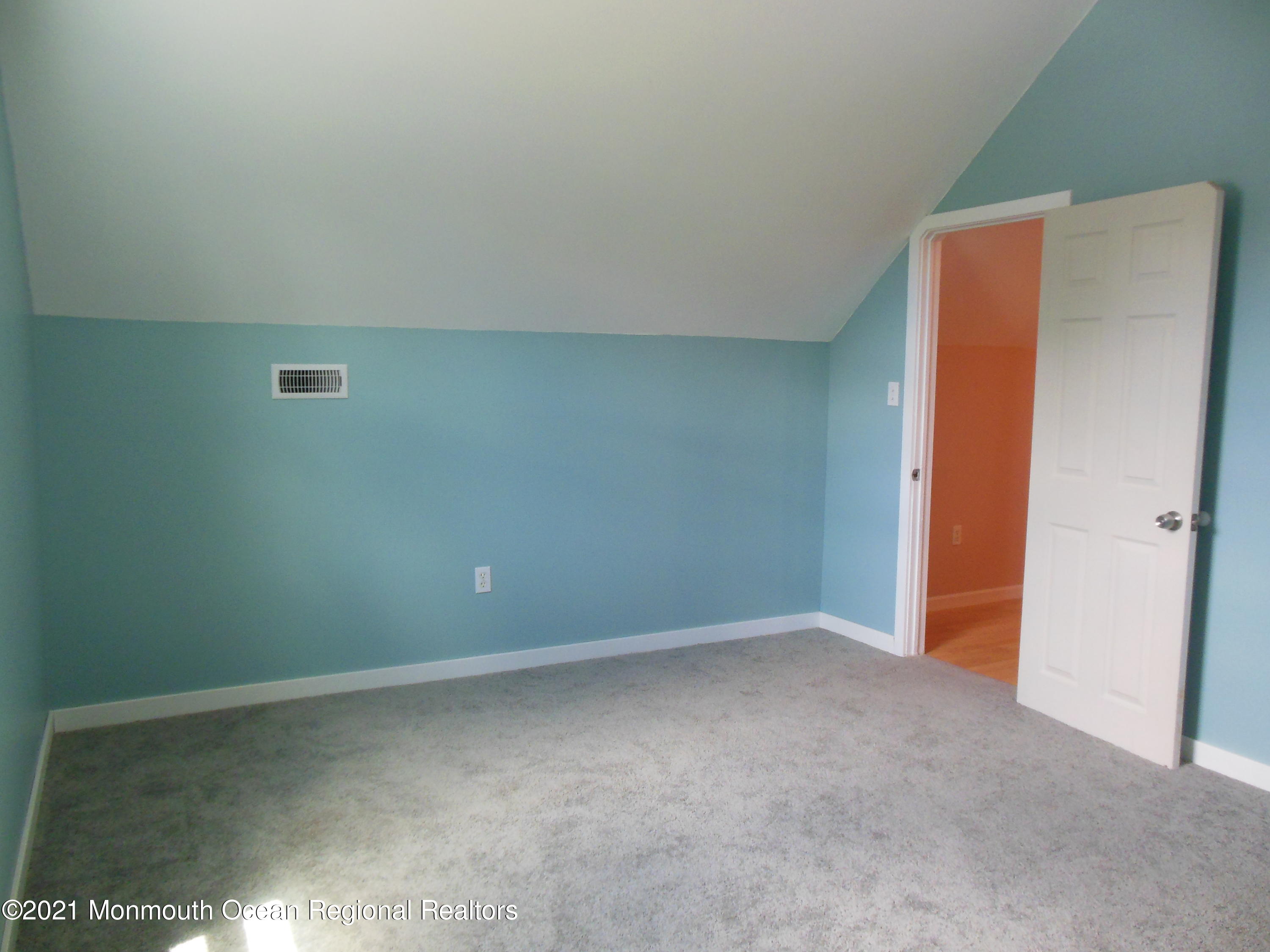 221 Birch Road Tuckerton, NJ 08087 - Photo 30 of 38 DSCN3004
