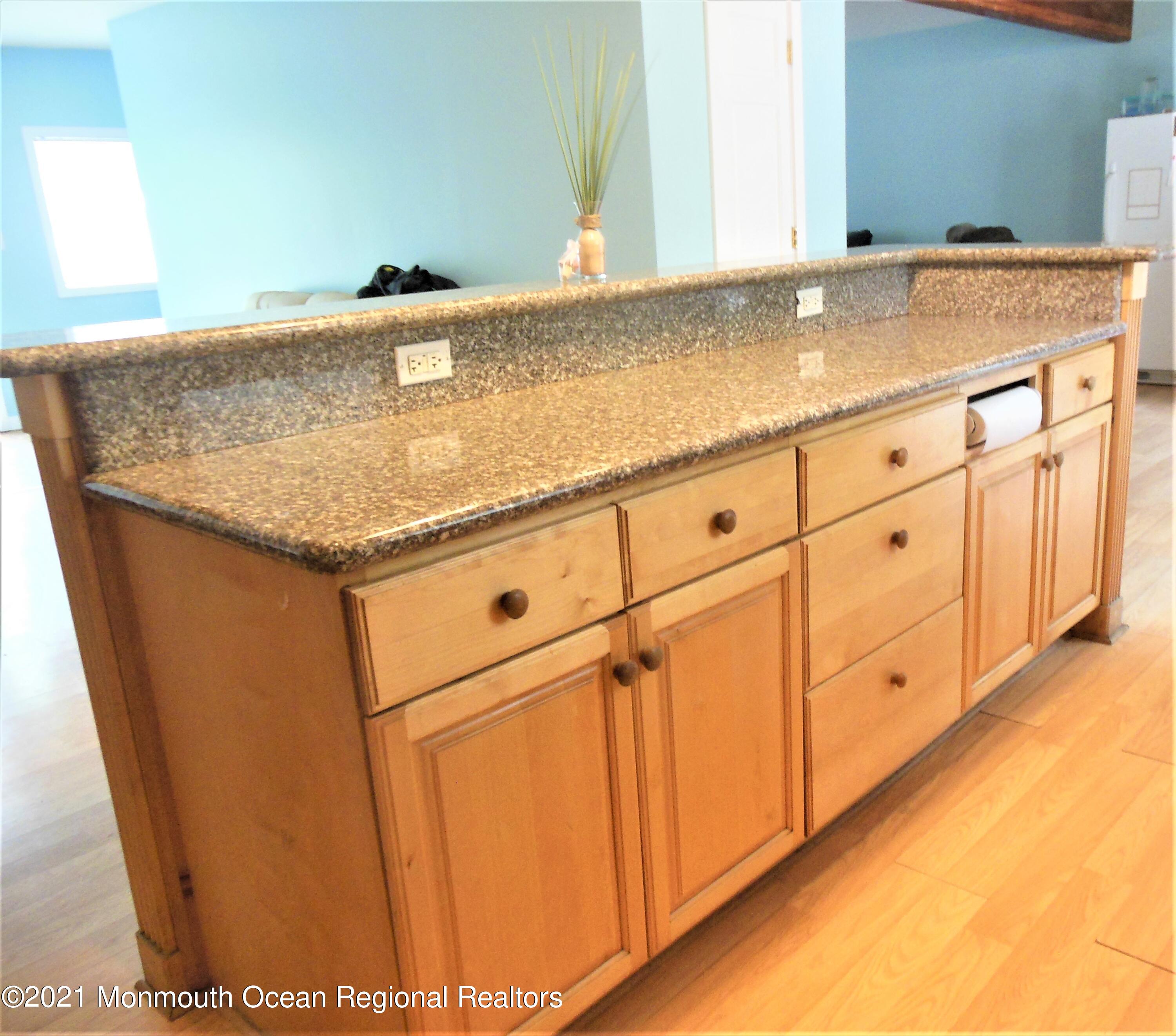 221 Birch Road Tuckerton, NJ 08087 - Photo 10 of 38 DSCN3030