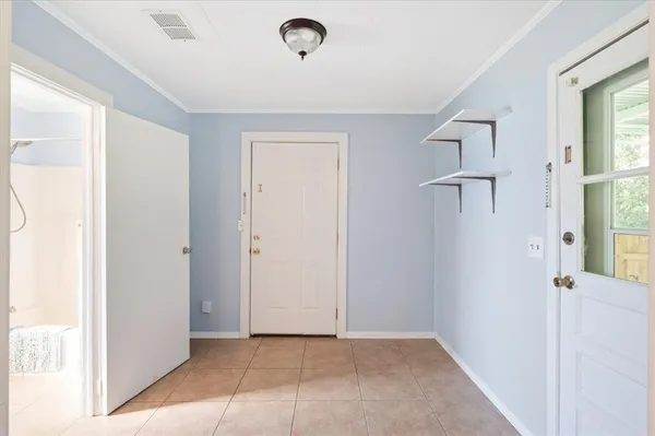 $1,800 | 300 Colson Avenue, Woodbine, GA 31569