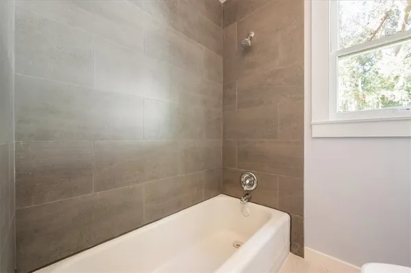 $1,800 | 300 Colson Avenue, Woodbine, GA 31569