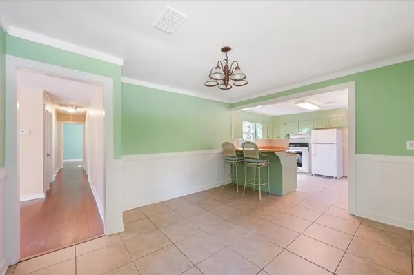 $1,800 | 300 Colson Avenue, Woodbine, GA 31569