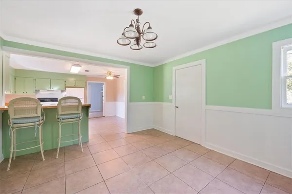 $1,800 | 300 Colson Avenue, Woodbine, GA 31569