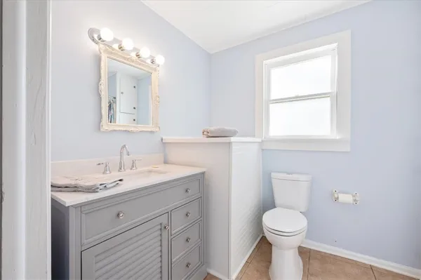 $1,800 | 300 Colson Avenue, Woodbine, GA 31569