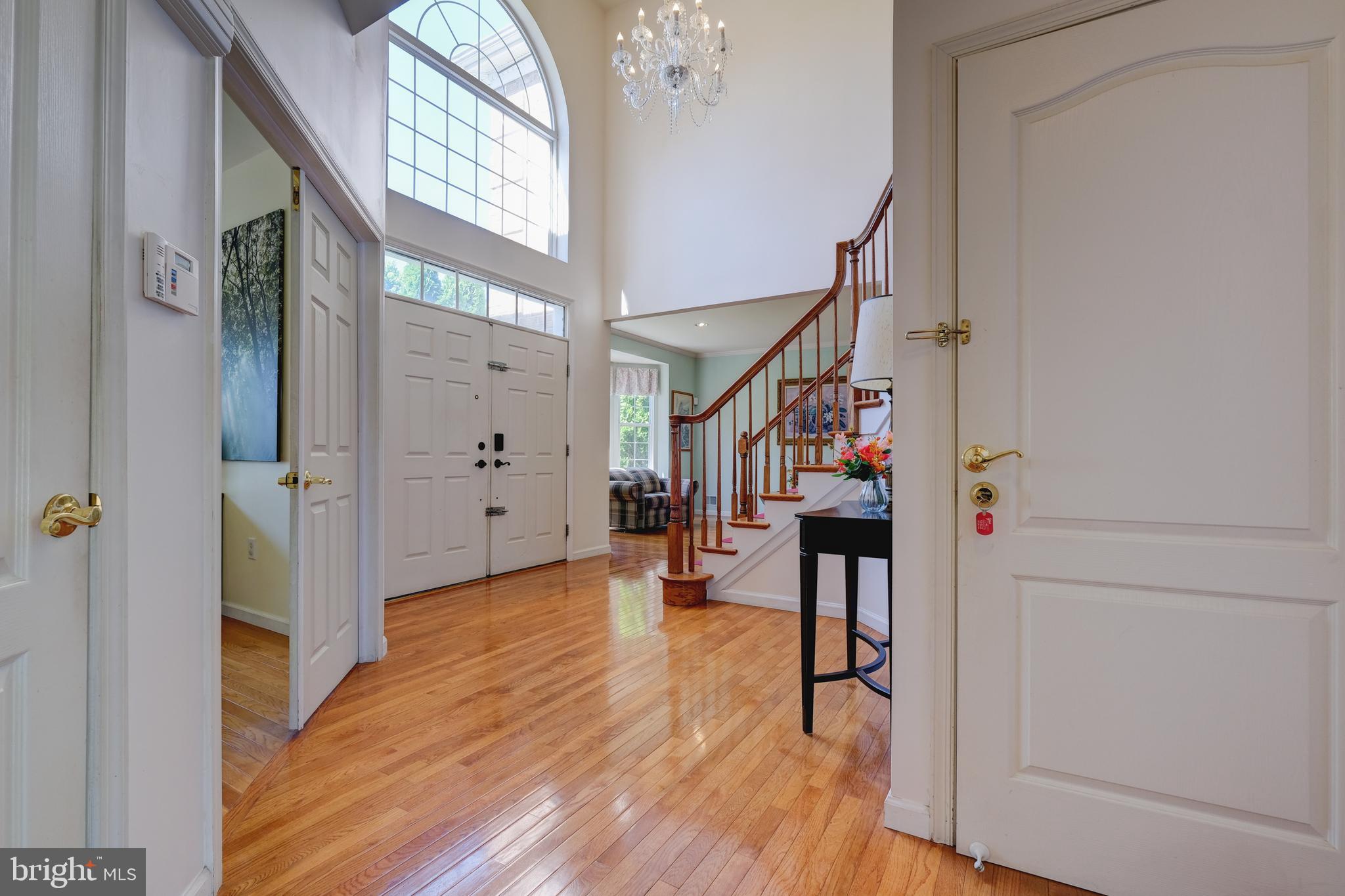 5 Pierce Road East Windsor, NJ 08520 - Photo 2 of 30 Gallery Image 2