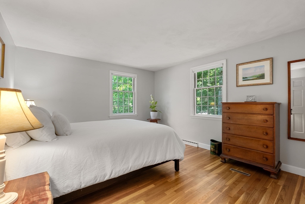 41 Great Rock Road Sherborn, MA 01770 - Photo 25 of 34