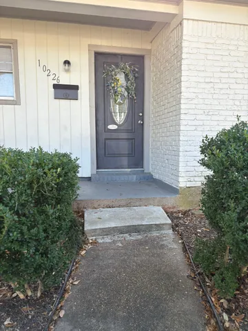 $1,900 | 10226 Old Orchard Road, La Porte, TX 77571