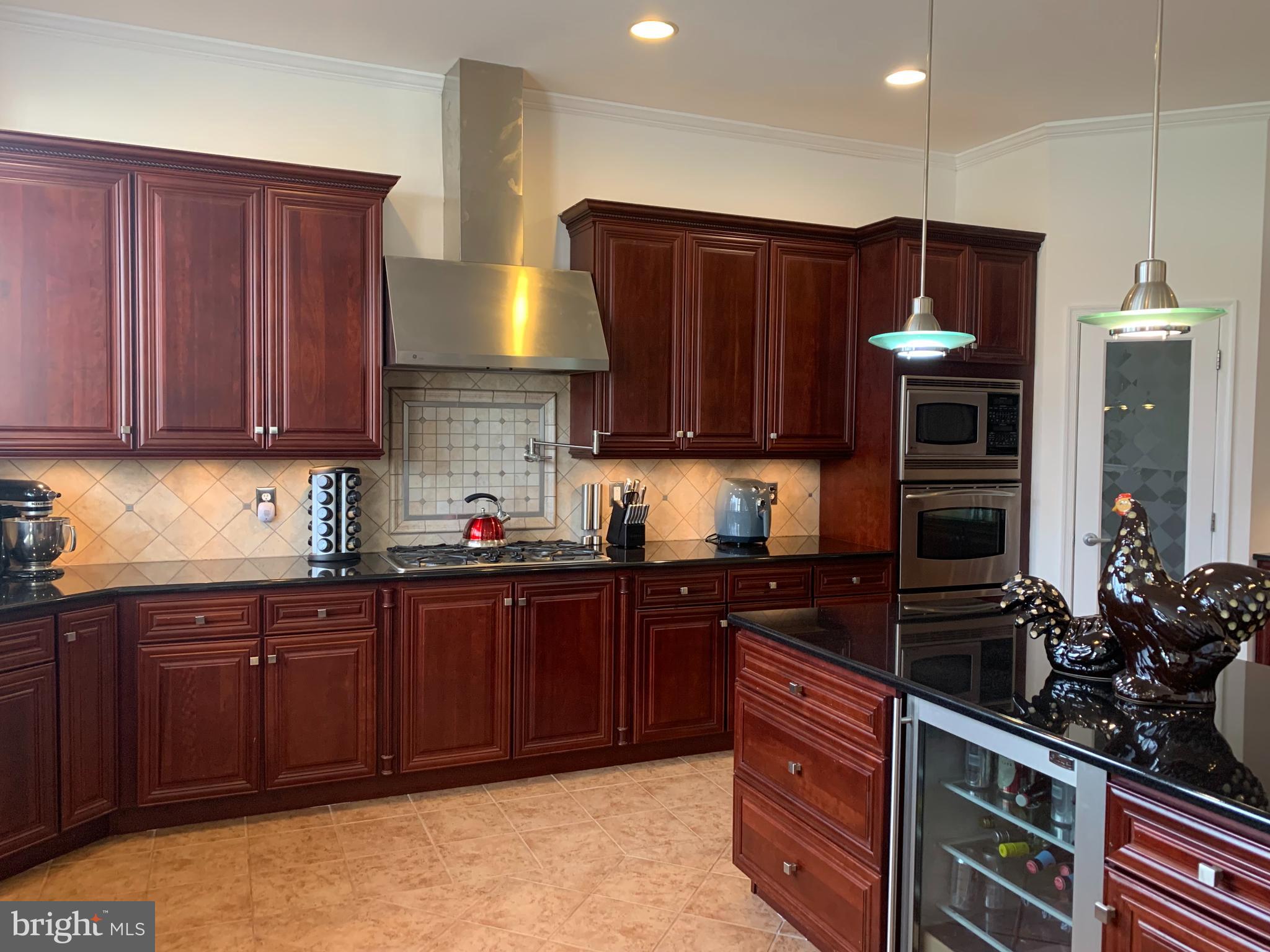326 Rainey Road Swedesboro, NJ 08085 - Photo 8 of 39 Kitchen