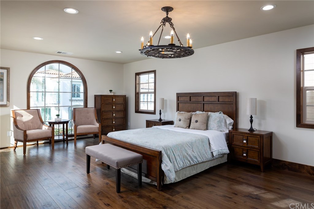 110 Cordova Walk Long Beach, CA 90803 - Photo 17 of 40