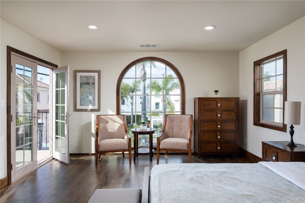 110 Cordova Walk Long Beach, CA 90803 - Photo 19 of 40