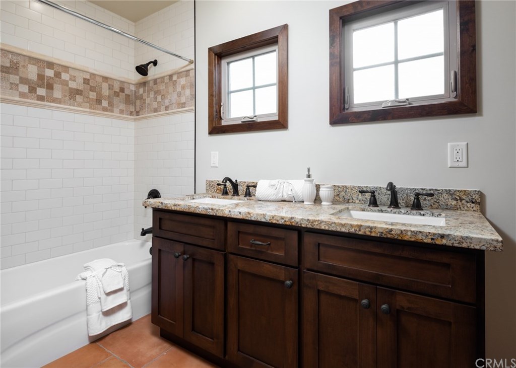 110 Cordova Walk Long Beach, CA 90803 - Photo 32 of 40