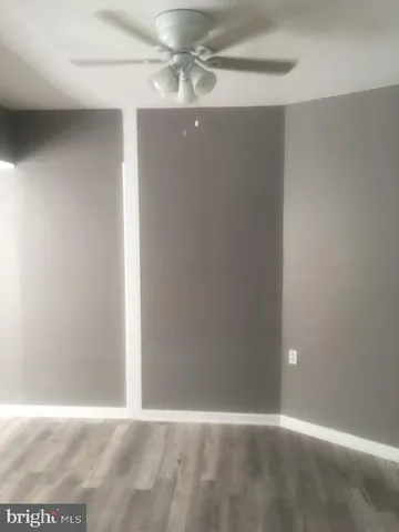 $1,200 | 1402 Collings Road, Unit DOWNSTAIRS, Camden, NJ 08104