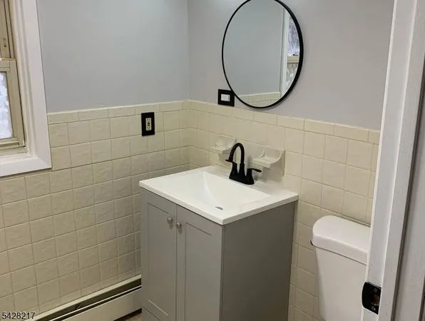 $4,000 | 2144 Evans Street, Rahway, NJ 07065