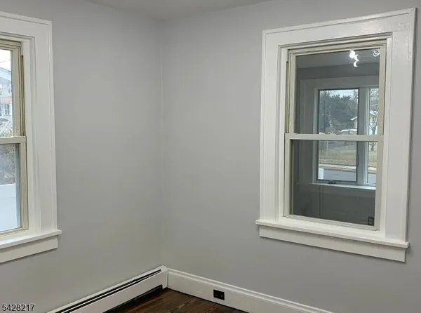 $4,000 | 2144 Evans Street, Rahway, NJ 07065