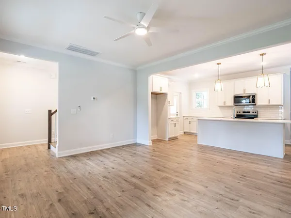 $609,700 | 328 Green Pines Estates Drive, Kenly, NC 27542