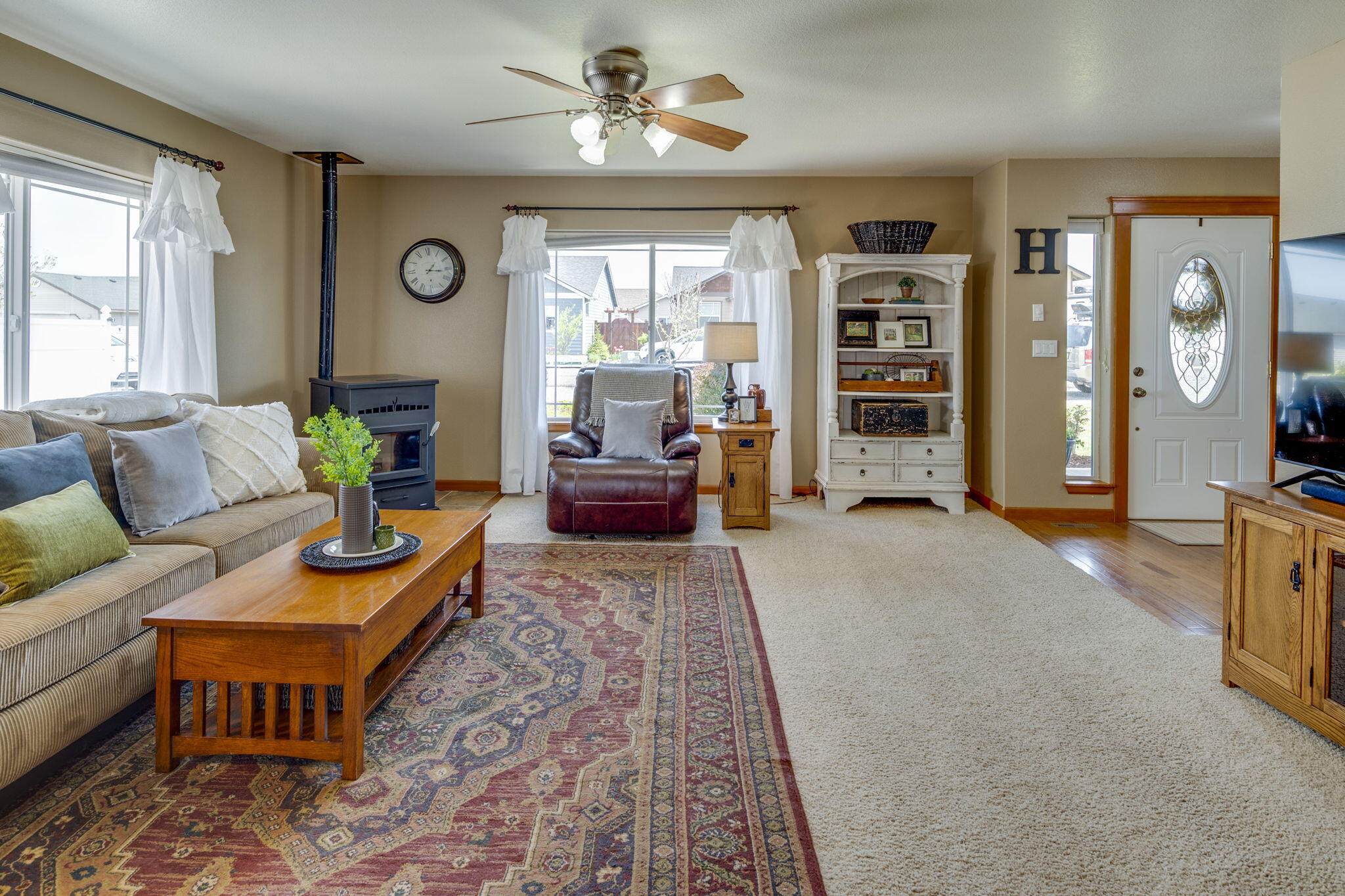 605 Mountain Ridge Drive Culver, OR 97734 - Photo 10 of 49 10-web-or-mls-605 Mountain Ridge Dr, Cul