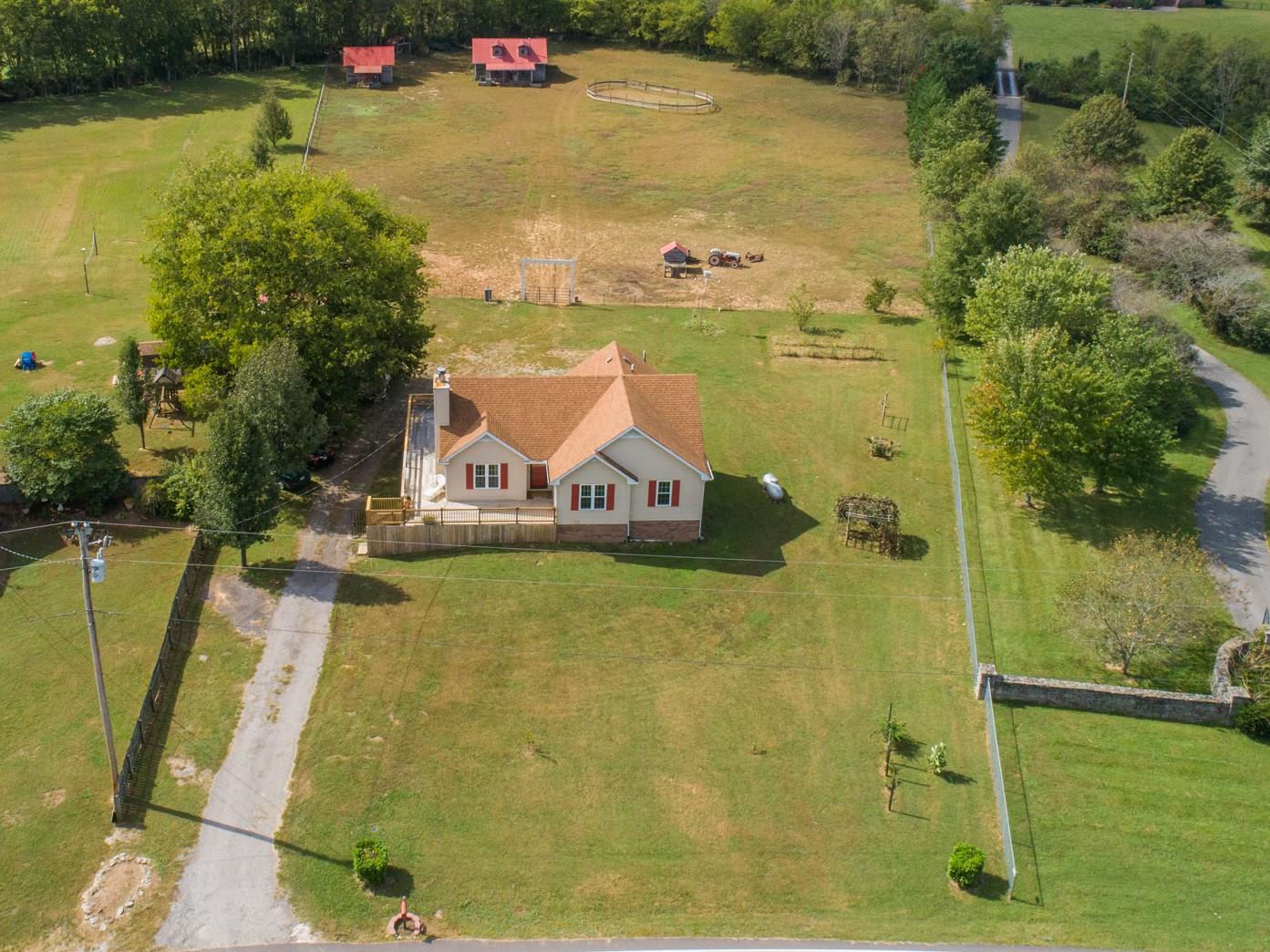 Welcome to 1046 Rocky Valley Rd!